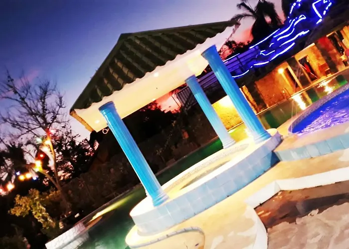 Jazkimronan Resort